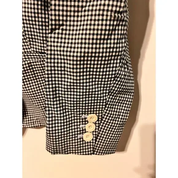 Talbots Womens Black and White
Gingham Checked One Button Blazer
Size 16 Petite - Picture 3 of 5